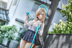 Good Smile 1/7 PVC 明日奈(制服)回憶大廳Ver.《蔚藍檔案》