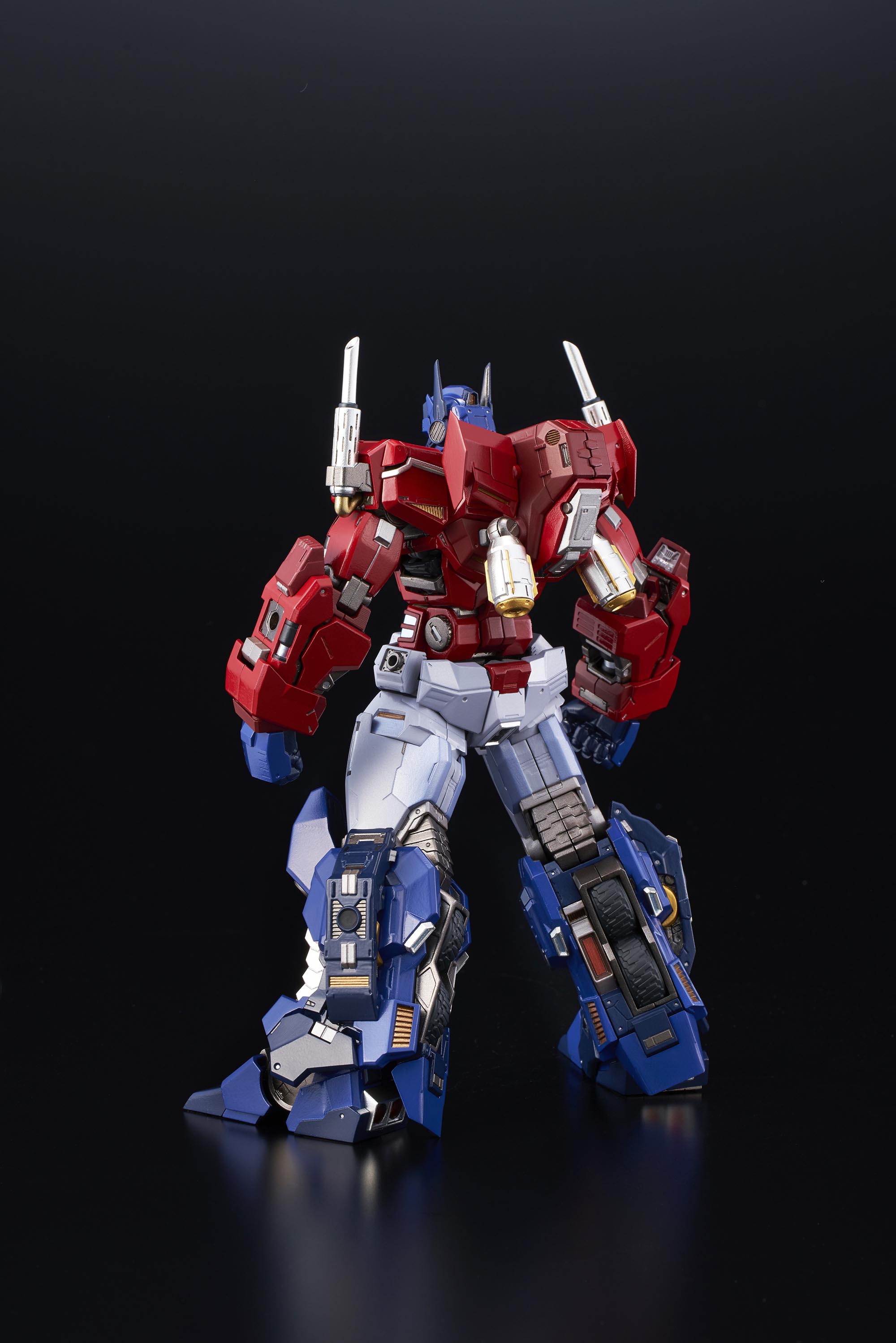 [KURO KARA KURI]#04 Optimus Prime (Reissue)