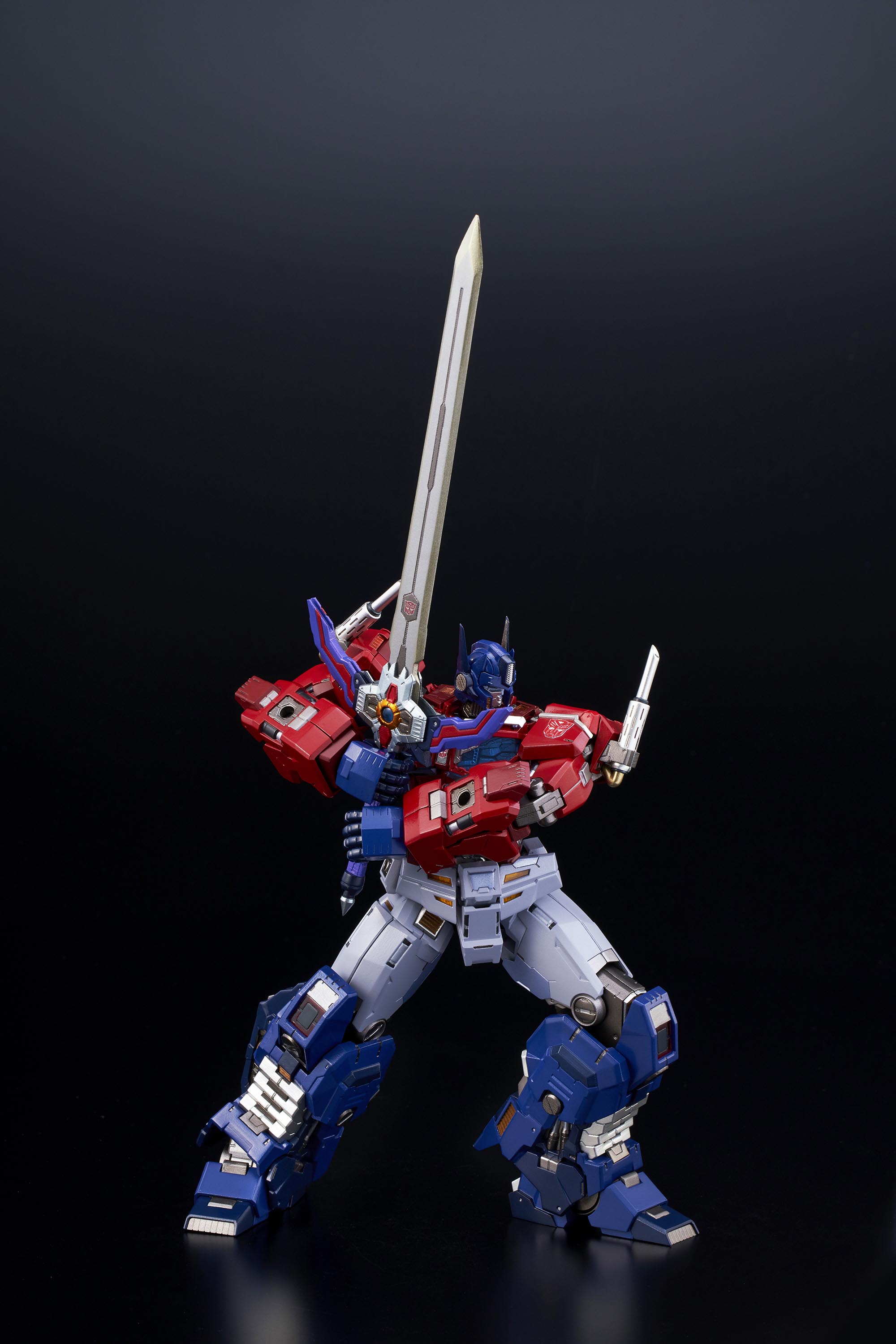 [KURO KARA KURI]#04 Optimus Prime (Reissue)