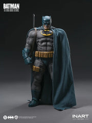 Batman: The Dark Knight Returns - Batman (Blue Suit) Action Figure / 《蝙蝠俠：黑暗騎士歸來》——蝙蝠俠（藍色戰衣）可動人偶