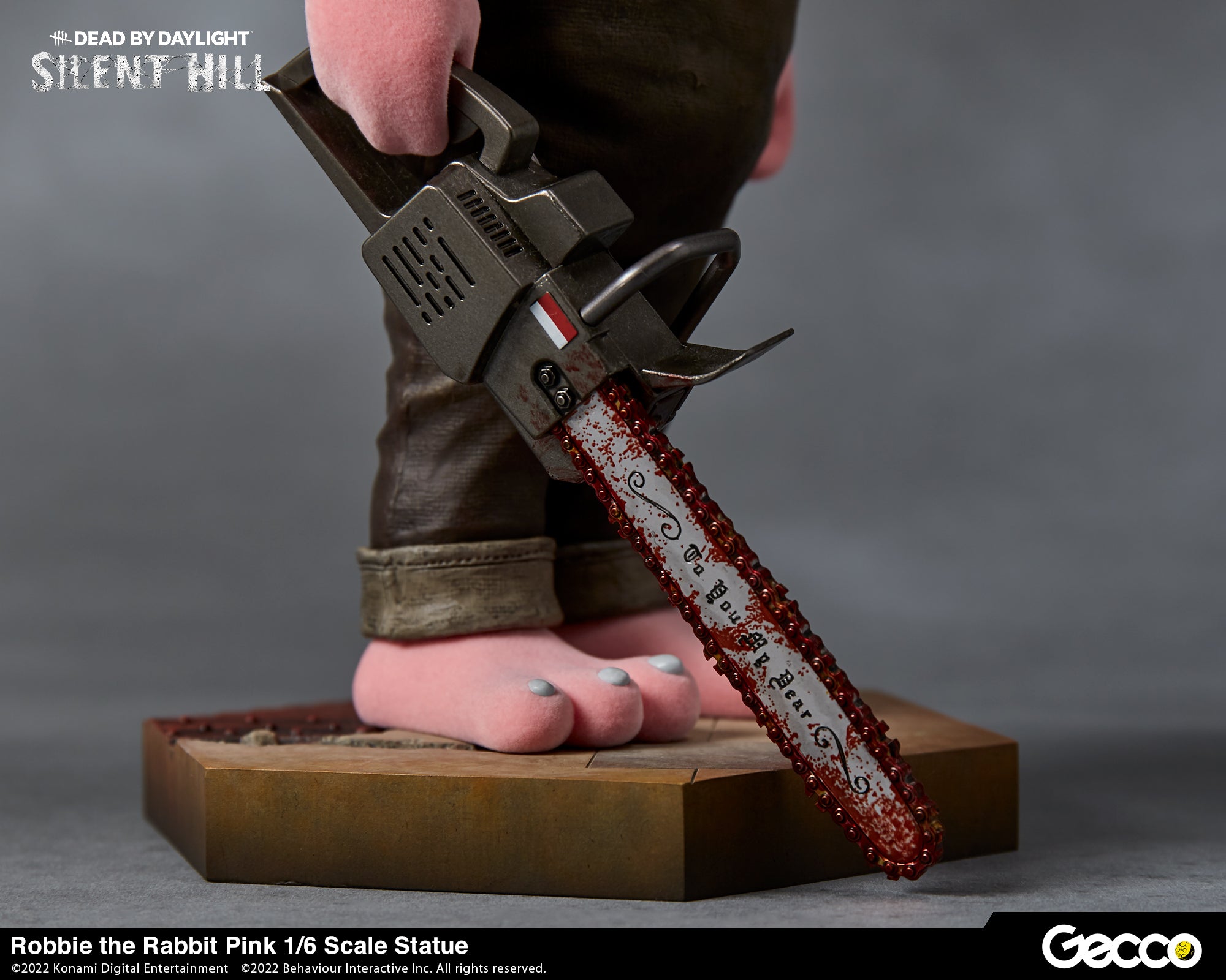 SILENT HILL x Dead by Daylight, Robbie the Rabbit Pink 1/6 Scale Statue